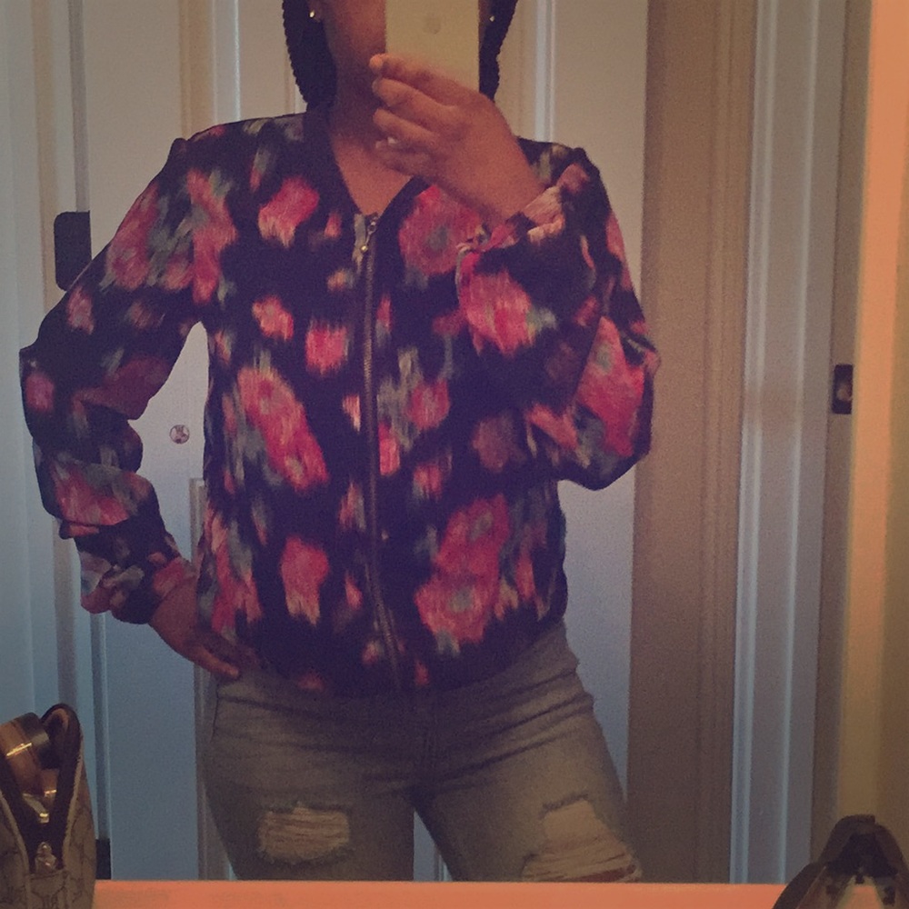 Multi color thin jacket